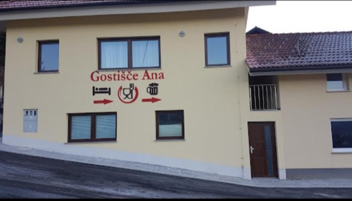 Hotel And Restaurant Ana Hrib-Loski Potok Экстерьер фото